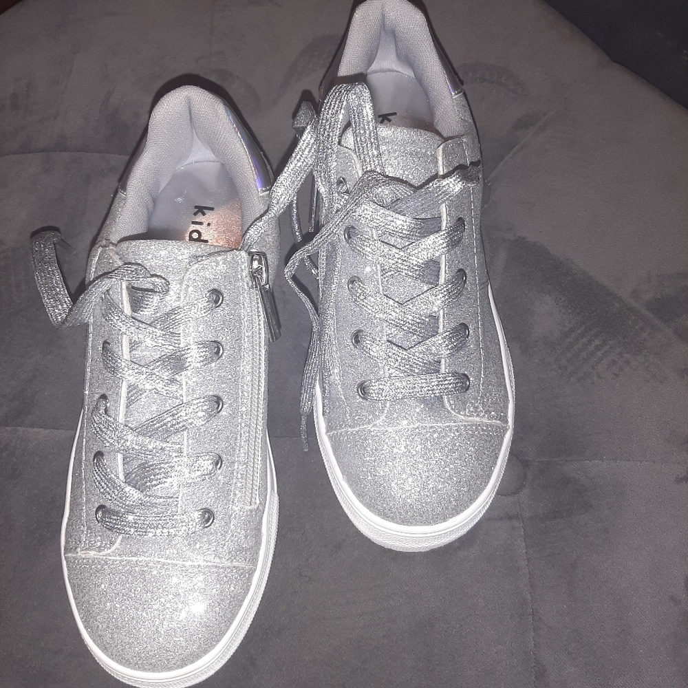 Kidpik glitter sneakers